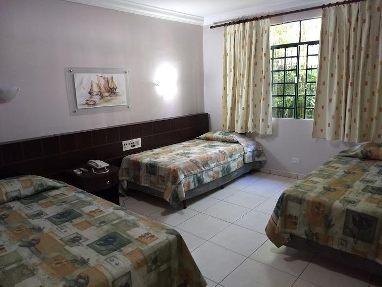 Vila Verde Hotel Toledo  Extérieur photo